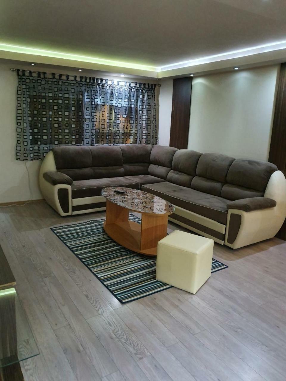 Bosanski Samac Apartman Markovic מראה חיצוני תמונה